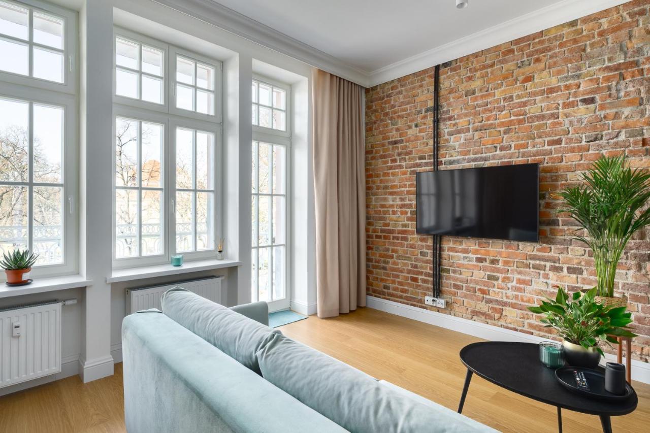 Apartament Aleja 22 Poznań Eksteriør billede